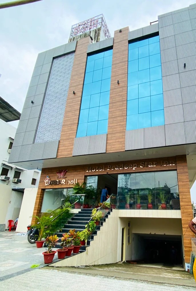 Hotel Pradeep Star Inn, Mohaddipur, Gorakhpur — HVAC project by Shambhavi Enterprises